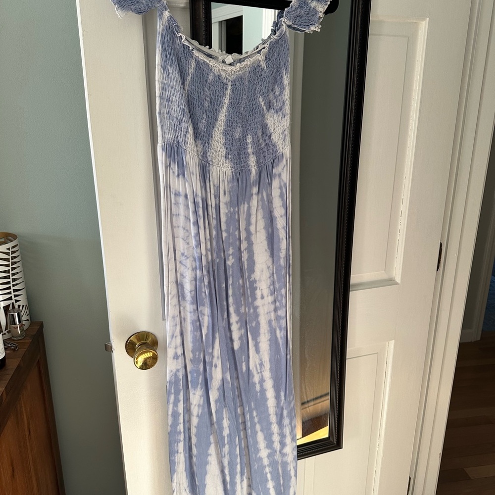 Blue Tie-Dye Maxi Dress